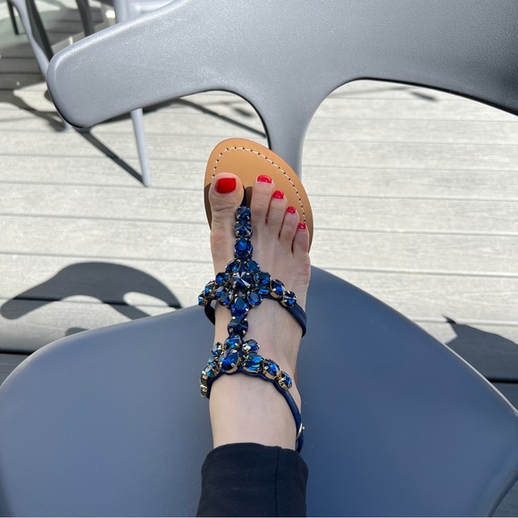 Brand New with box, Mystique Vancouver summer sandal - Picture 4 of 9